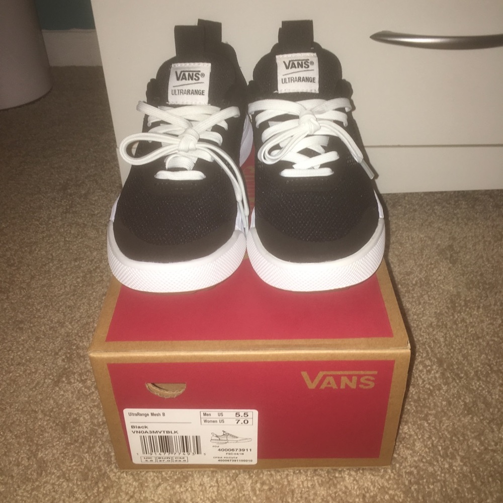 BRAND NEW VANS